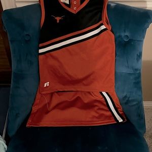 UT cheer uniform